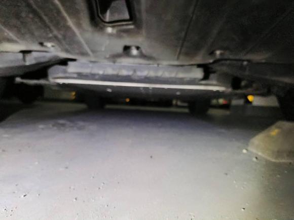 [南京·苏A] 二手奔驰奔驰EQA2022款 EQA 300 4MATIC 首发特别版