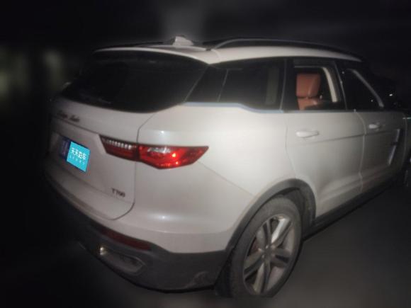 [南昌·赣A] 二手众泰众泰T7002017款 1.8T 双离合尊享型