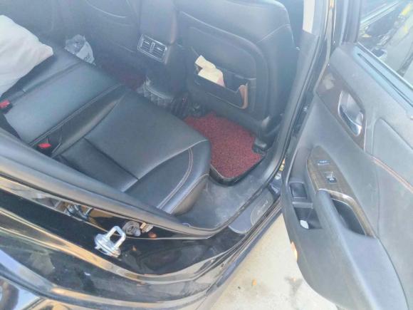 [深圳·粤B] 二手本田雅阁2015款 3.0L VTI 尊贵版