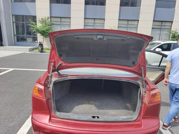 [湖州·浙E] 二手三菱翼神2010款 时尚版 1.8L CVT舒适型