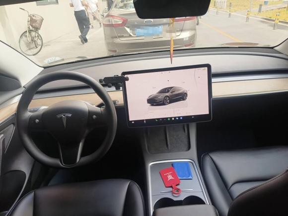 [上海·沪A] 二手特斯拉Model 32022款 后轮驱动版