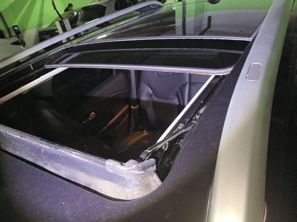 [武汉·鄂A] 二手Jeep自由光2016款 2.4L 领先版