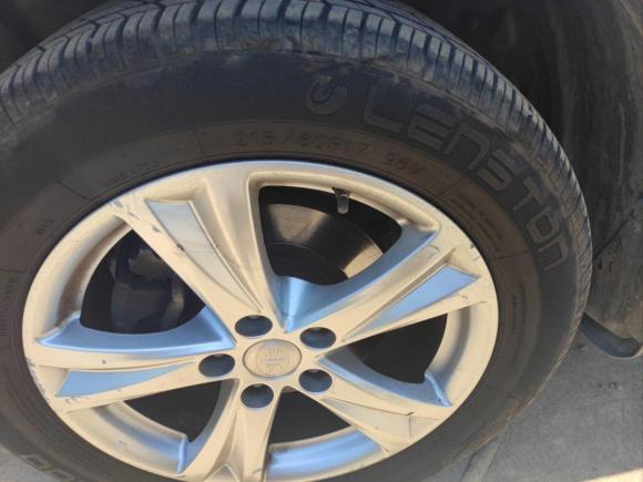 [温州·浙C] 二手一汽奔腾X802016款 2.0L 自动舒适型