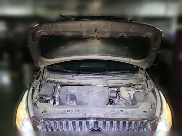 [上海·沪B] 二手别克别克GL82014款 3.0L XT豪华商务旗舰版
