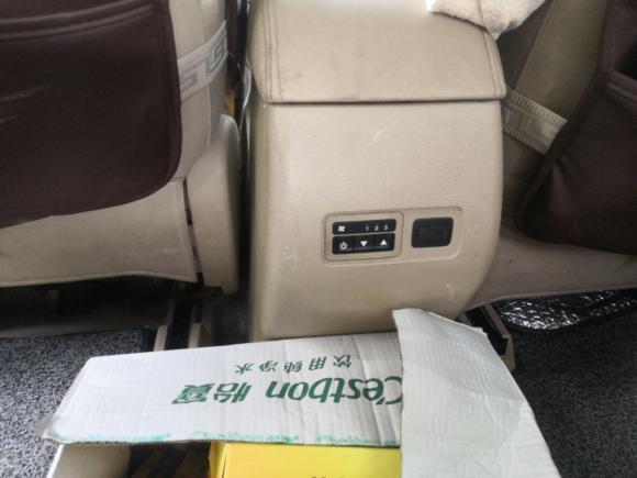 [杭州·粤H] 二手宝骏宝骏7302014款 1.5L 手动标准型 7座