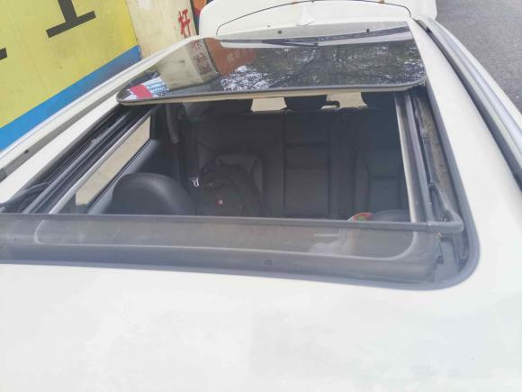 [成都·川A] 二手哈弗哈弗H6 Coupe2015款 蓝标 2.0T 自动两驱尊贵型