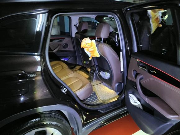 [深圳·粤B] 二手宝马宝马X1新能源2019款 xDrive25Le 里程升级版