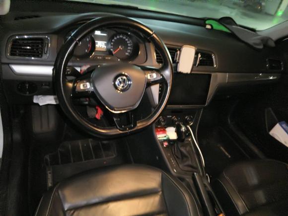 [南昌·粤S] 二手大众朗逸2017款 230TSI DSG舒适版