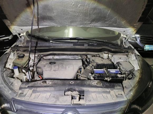 [济南·鲁A] 二手东风风神东风风神AX72015款 2.0L 自动智逸型