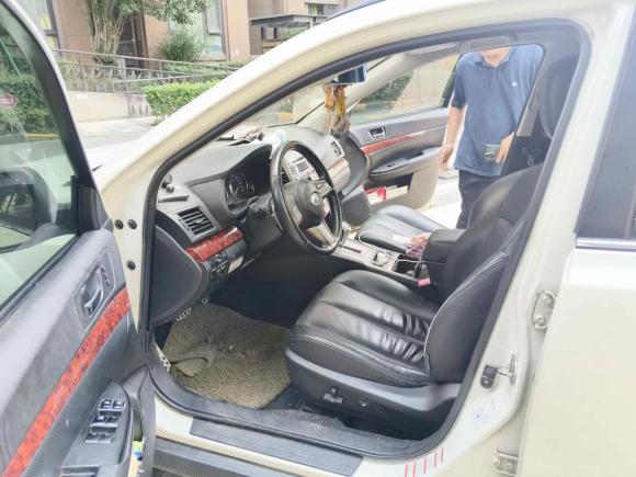 [宁波·浙B] 二手斯巴鲁傲虎2010款 2.5i豪华版