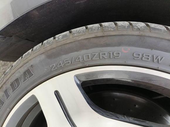 [成都·川A] 二手奔驰奔驰S级2014款 S 400 L 尊贵型