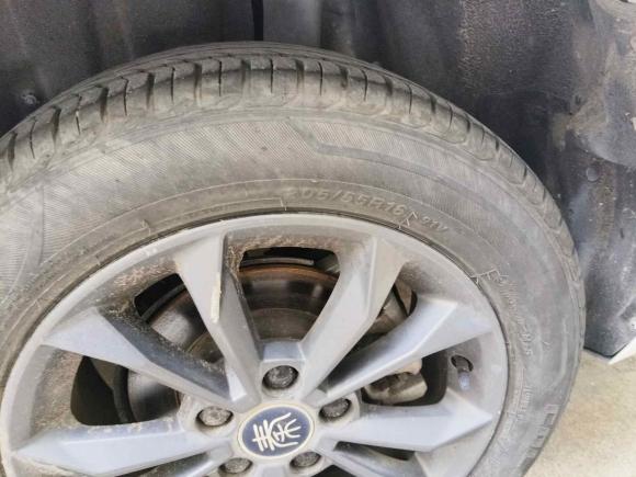 [上海·沪B] 二手比亚迪秦2019款 1.5L 自动豪华型