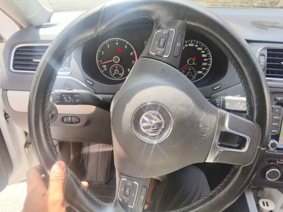 [上海·沪C] 二手大众速腾2012款 1.4TSI 自动豪华型