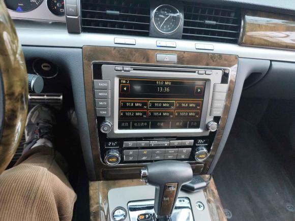 [杭州·浙A] 二手大众辉腾2009款 3.6L V6 4座加长行政版