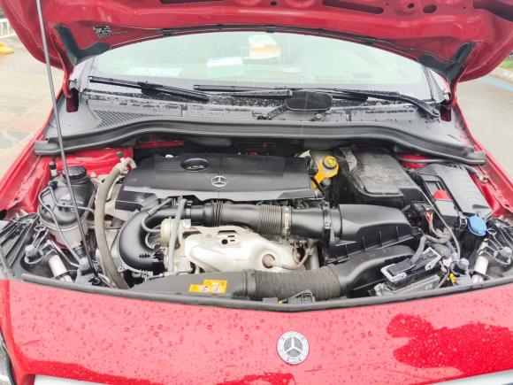 [武汉·鄂A] 二手奔驰奔驰B级2018款 B 200 动感型