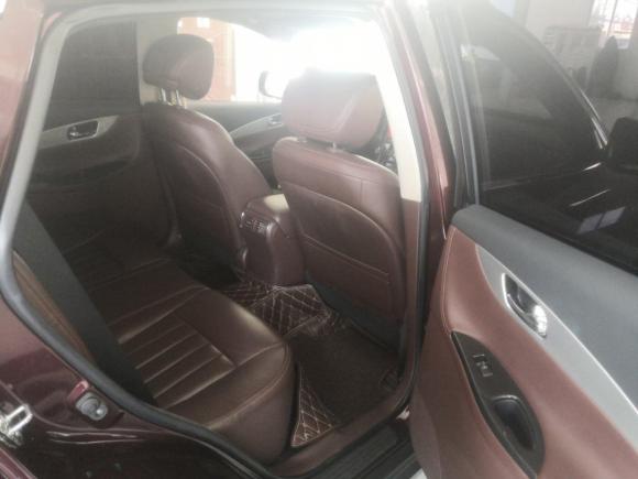 [青岛·鲁B] 二手英菲尼迪英菲尼迪QX502015款 2.5L 悦享版