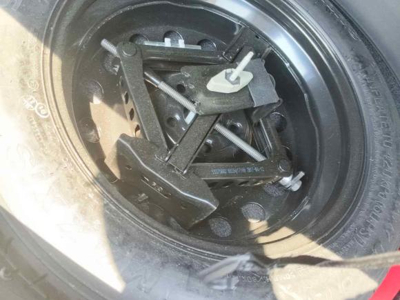 [上海·沪B] 二手Jeep自由光2017款 2.4L 领先版