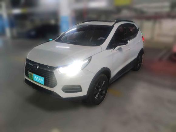 比亚迪元新能源2018款 EV360 智联炫酷型「上海二手车」「天天拍车」