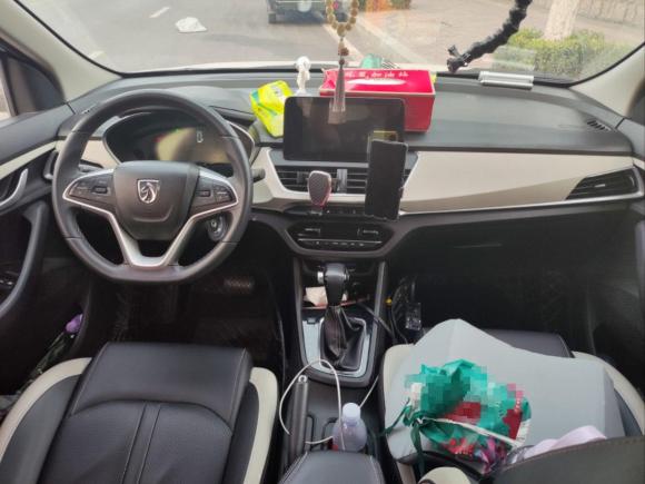 [青岛·鲁B] 二手宝骏宝骏3602019款 1.5L CVT豪华型 国VI