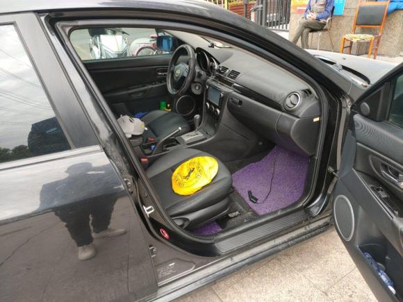 [上海·苏F] 二手马自达马自达32008款 两厢 2.0豪华型