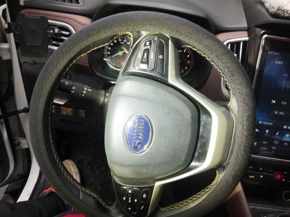 [苏州·苏E] 二手SWM斯威汽车SWM斯威X72017款 1.5T 自动智尊型 7座