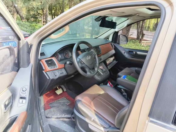 [青岛·鲁B] 二手上汽大通MAXUS大通G102014款 2.0T 自动行政版