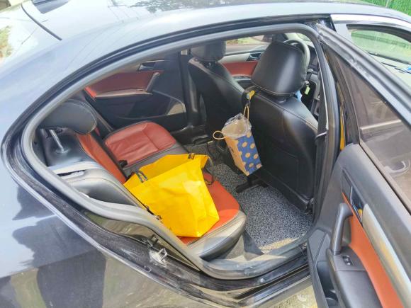 [苏州·苏E] 二手大众朗逸2013款 1.6L 手动风尚版