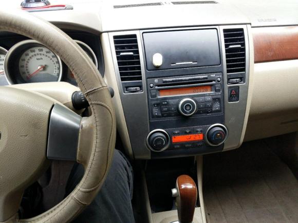 [苏州·苏E] 二手日产颐达2008款 1.6L 自动智能型