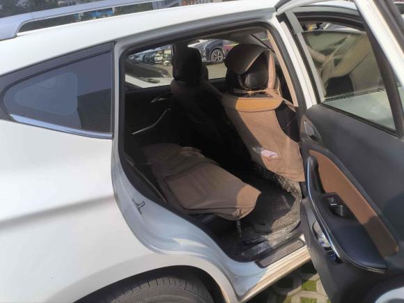 [西安·陕A] 二手比亚迪宋2016款 盖世版 1.5TI 手动精英型