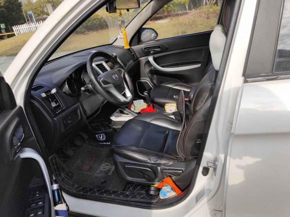 [宁波·浙B] 二手长安长安CS352015款 1.6L 手动豪华型 国V