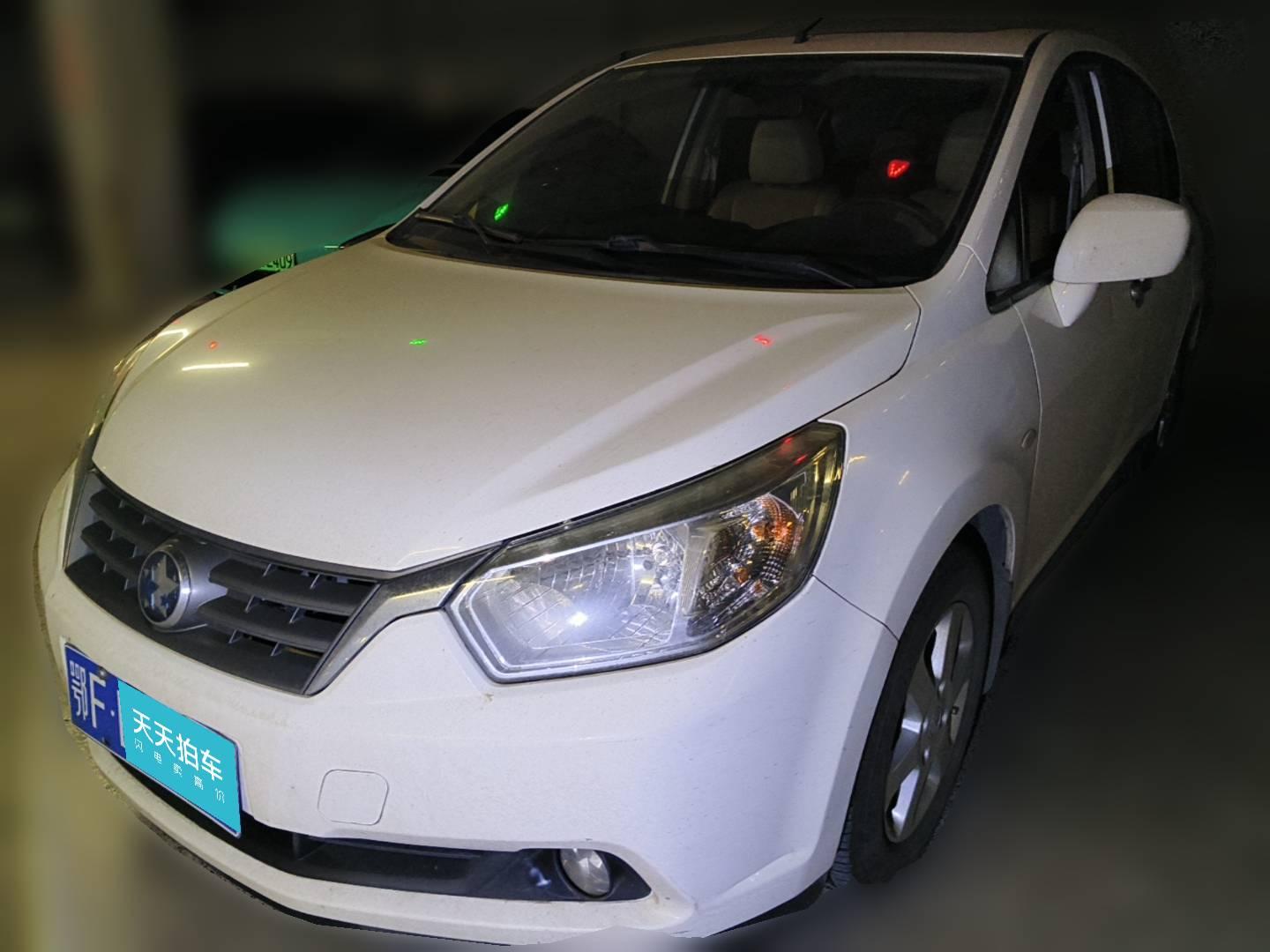 [武汉·鄂F] 启辰启辰R502013款 1.6L 自动豪华版