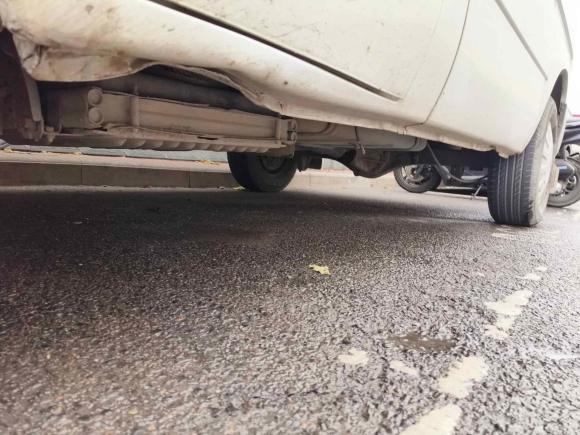 [济南·鲁A] 二手福特经典全顺2015款 2.8T柴油多功能车短轴6座中顶JX493ZLQ4