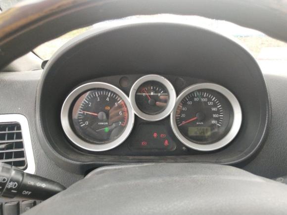 [佛山·粤E] 二手福田蒙派克E2010款 2.4L财富快车标准版M240-4G64