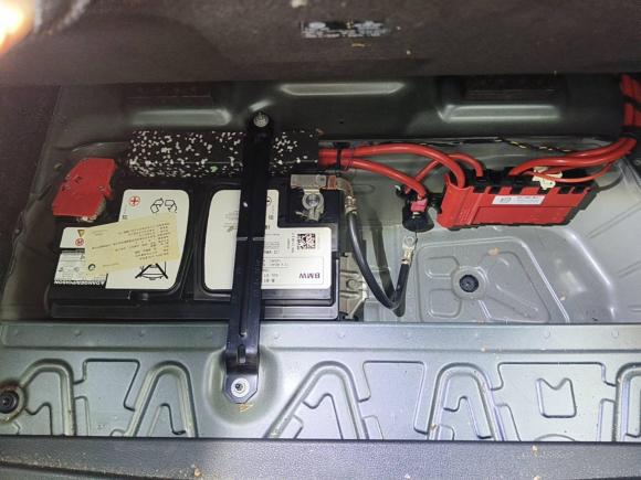 [武汉·鄂A] 二手宝马宝马1系2015款 120i 运动设计套装