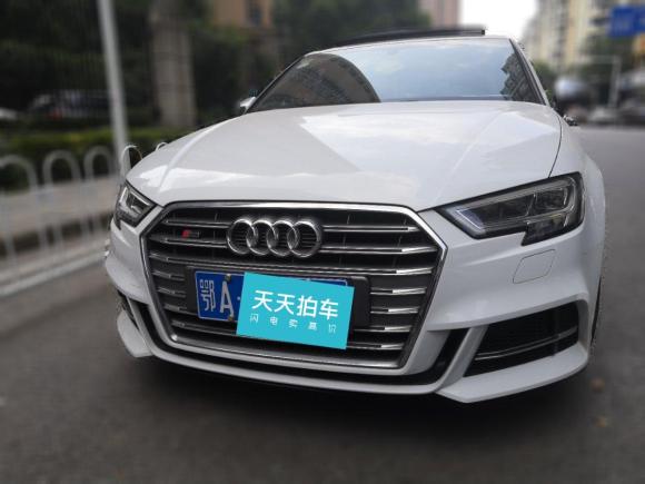 [武汉·鄂A] 二手奥迪奥迪S32017款 改款 S3 2.0T Limousine