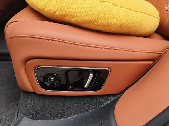 [无锡·苏B] 二手理想汽车理想L72023款 Pro