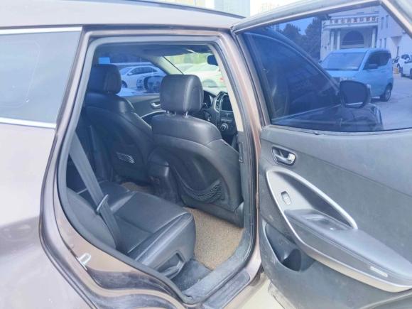 [青岛·鲁U] 二手现代胜达2013款 2.4L 自动两驱智能型