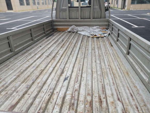 [合肥·粤B] 二手长安跨越跨越王X52018款 1.5L标准型单排后双轮标准货箱DK15C