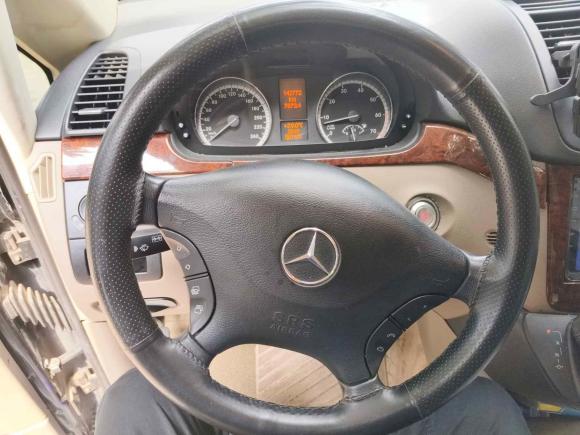 [广州·粤G] 二手奔驰唯雅诺2012款 2.5L 舒适版