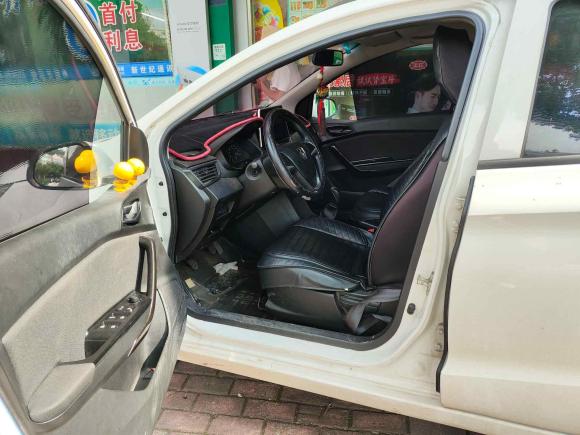 [台州·浙J] 二手宝骏宝骏3102016款 1.2L 手动舒适型