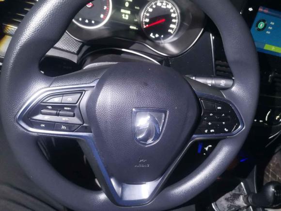 [深圳·湘H] 二手宝骏宝骏7302019款 1.5T 手动风尚型 7座 国VI