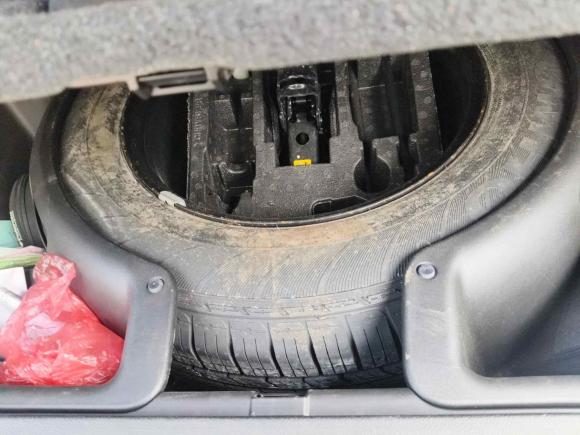 [义乌·浙G] 二手Jeep大切诺基2014款 3.0TD 柴油 舒享导航版