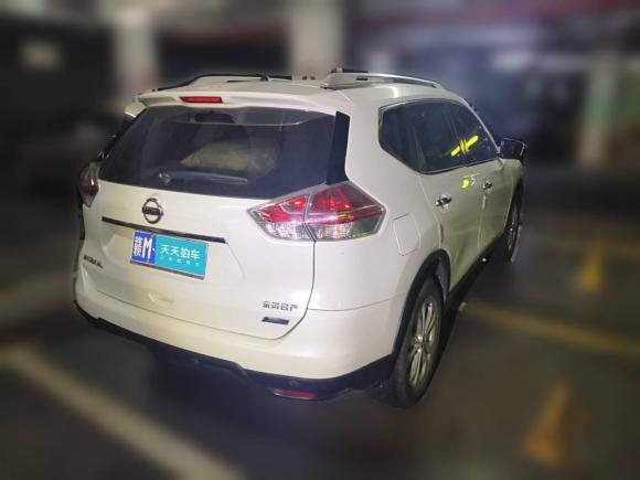 [南昌·赣M] 二手日产奇骏2014款 2.0L CVT舒适版 2WD