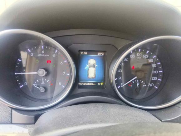 [武汉·鄂A] 二手哈弗哈弗H82015款 2.0T 四驱豪华型