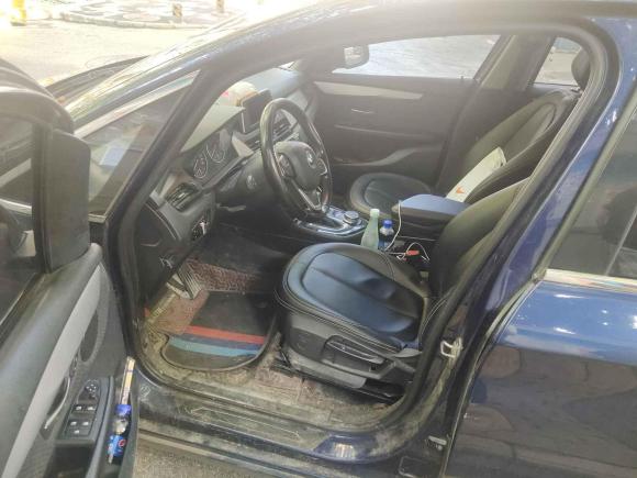 [武汉·川G] 二手宝马宝马2系多功能旅行车2015款 218i 领先型