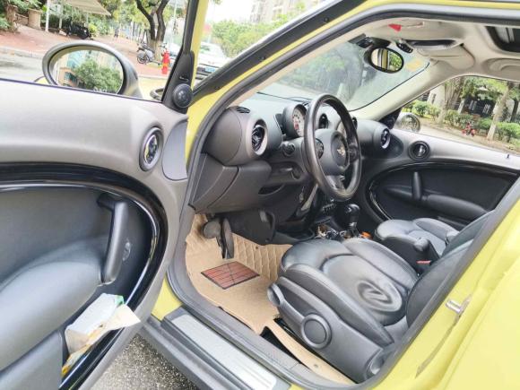 [广州·粤A] 二手MINIMINI COUNTRYMAN2011款 1.6L COOPER Excitement