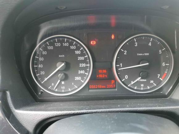 [广州·粤R] 二手宝马宝马3系2012款 318i领先型