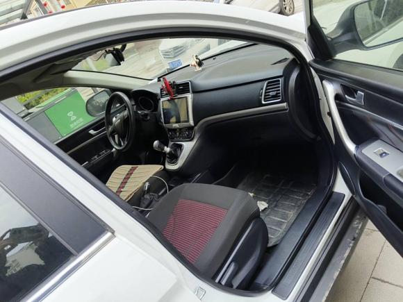 [青岛·鲁B] 二手哈弗哈弗M62019款 1.5T 手动两驱都市型 国VI