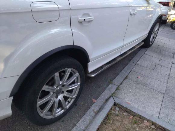 [南京·苏A] 二手奥迪奥迪Q72012款 3.0 TFSI 专享型(200kW)