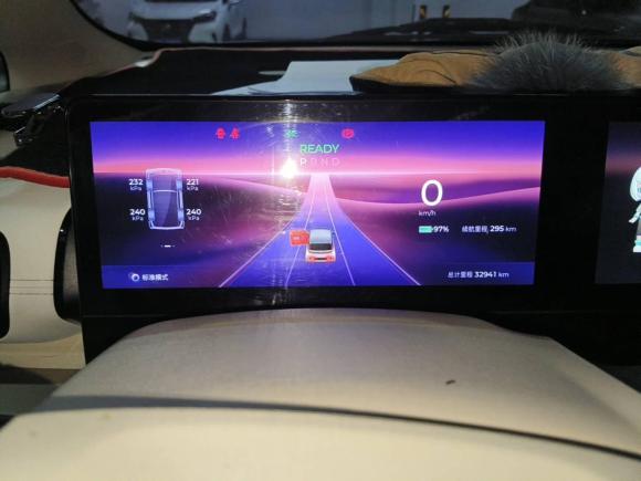 [义乌·浙G] 二手宝骏宝骏KiWi EV2023款 智潮版 三元锂